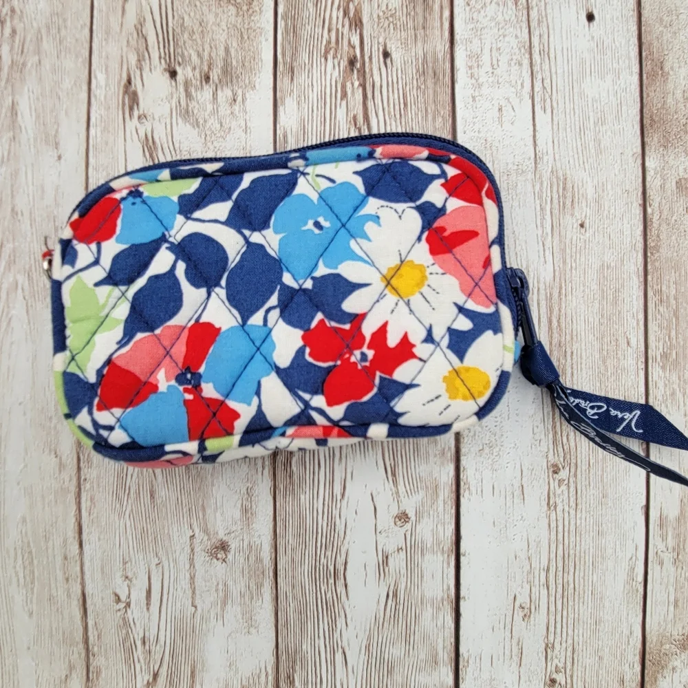 Vera Bradley Summer Cottage Floral Wristlet Zip Wallet Retired Pattern